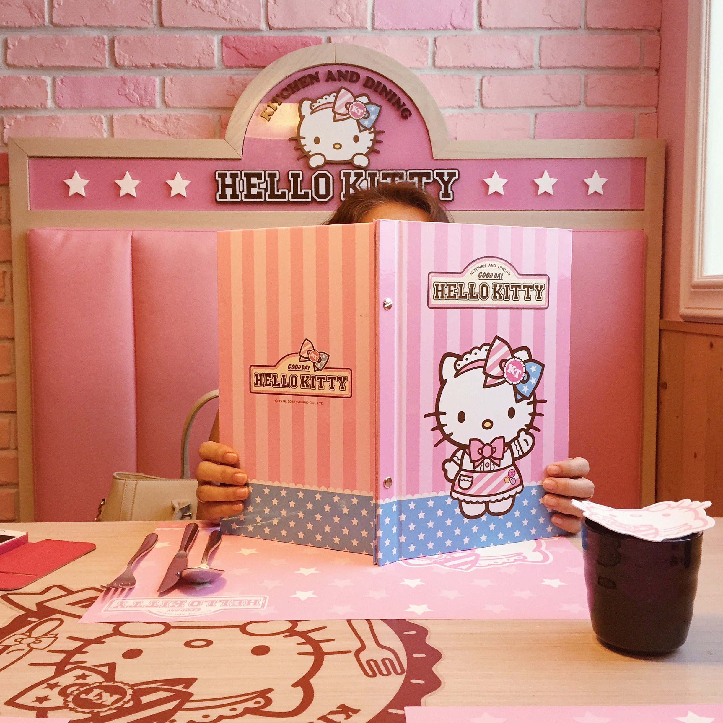 Hello Kitty Sweets Cafe and Dining
